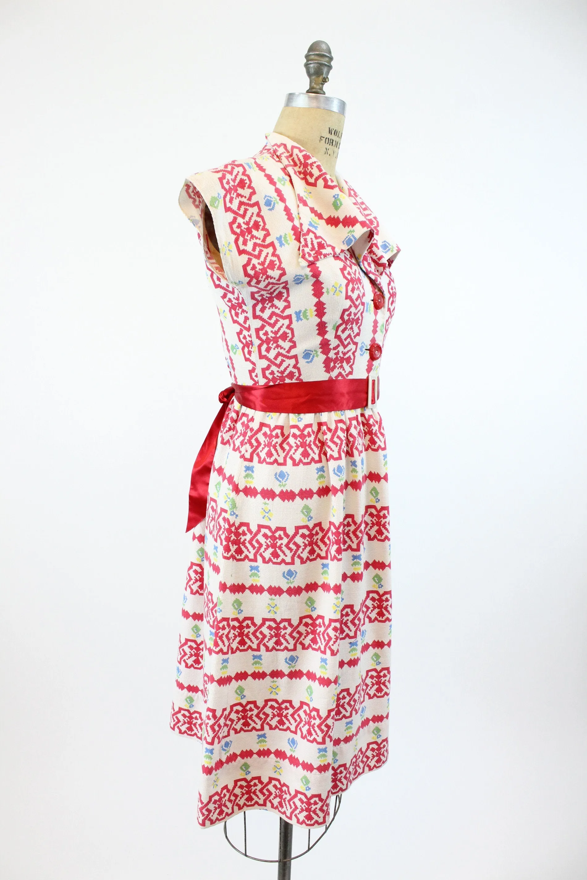 1930s cotton cross stitch print dress medium | new spring summer
