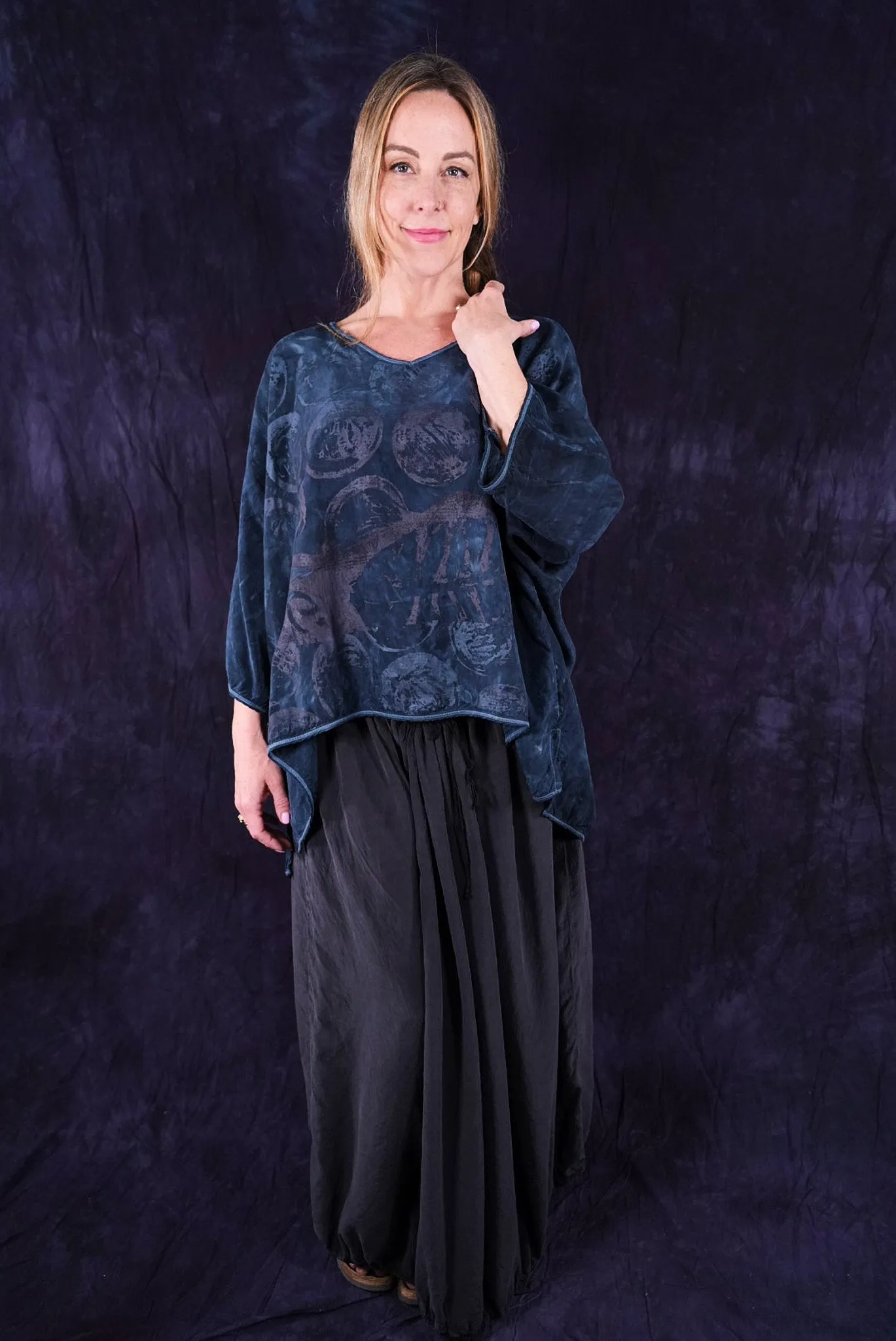 4182 Gathered Hem Silk Skirt Black
