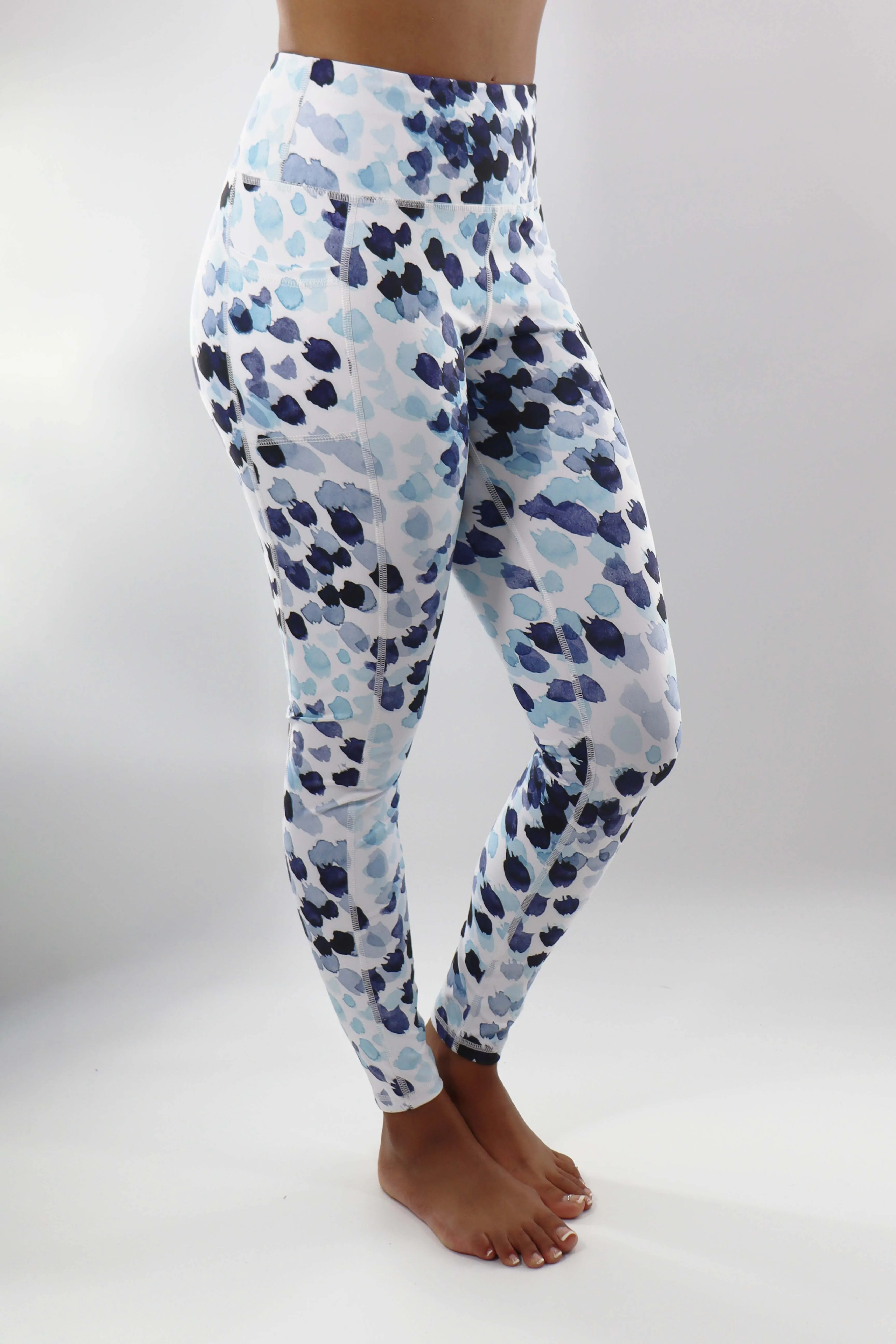 4316 - The Perfect Pocket Legging - Blue Watercolor