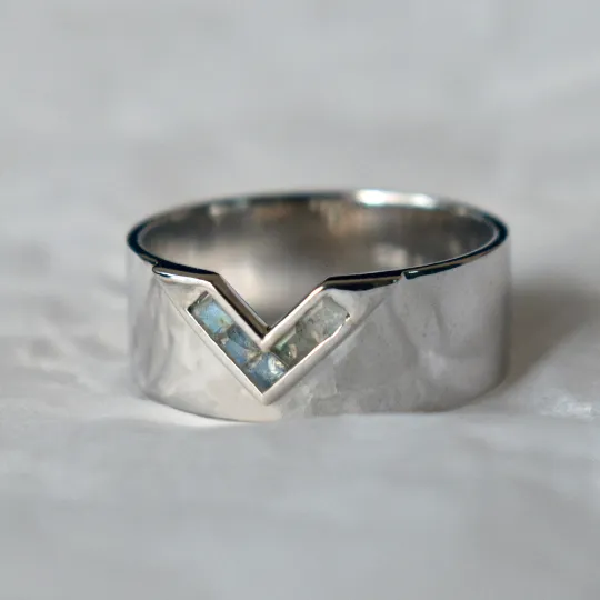 8mm Solid Gold His Wedding Band with Labradorite Set in V Cut