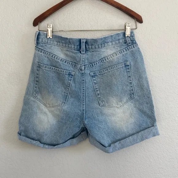 AYR High Waist Denim Shorts. Size 26