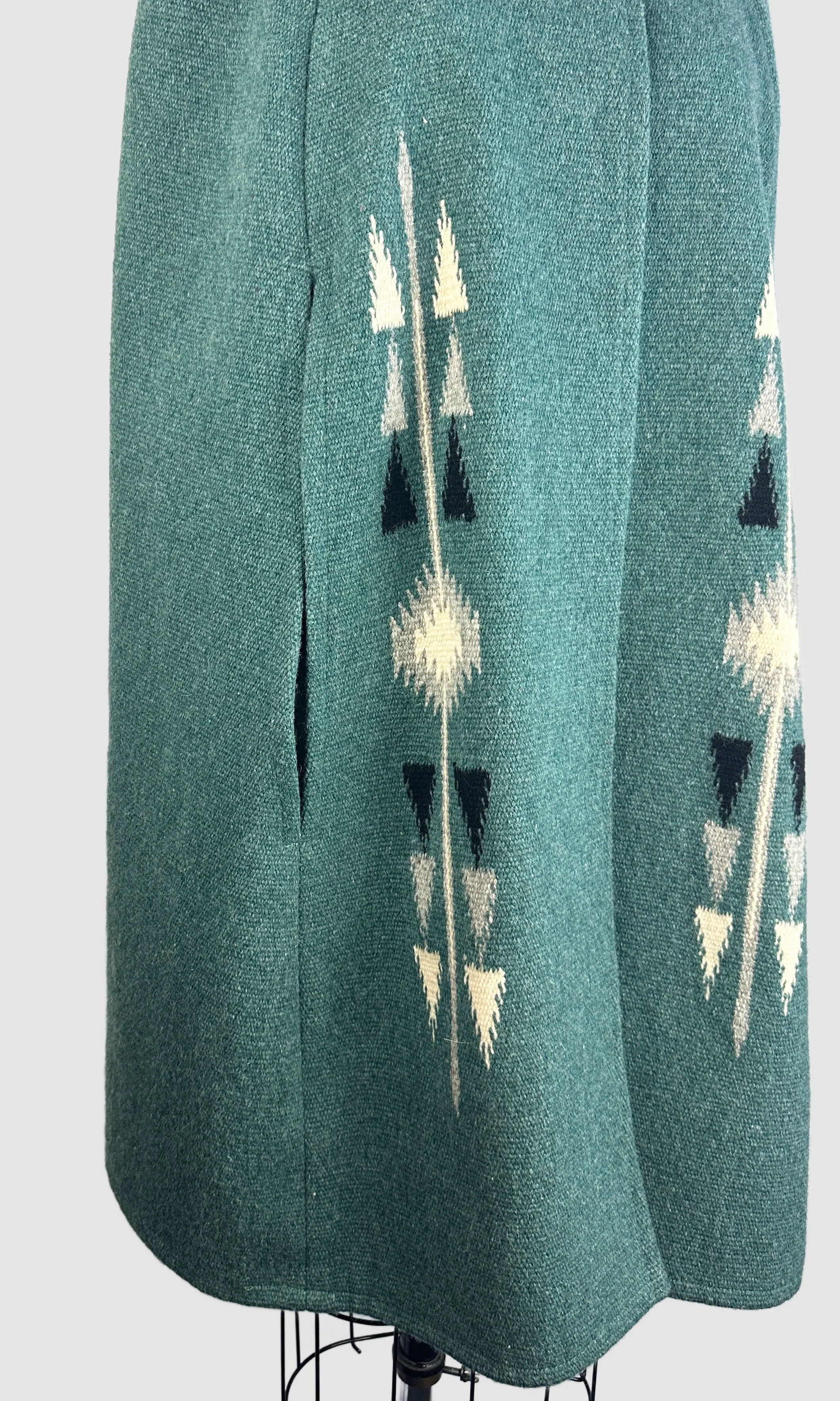 CHIMAYO Vintage Southwestern Tapestry Blanket Poncho • Small