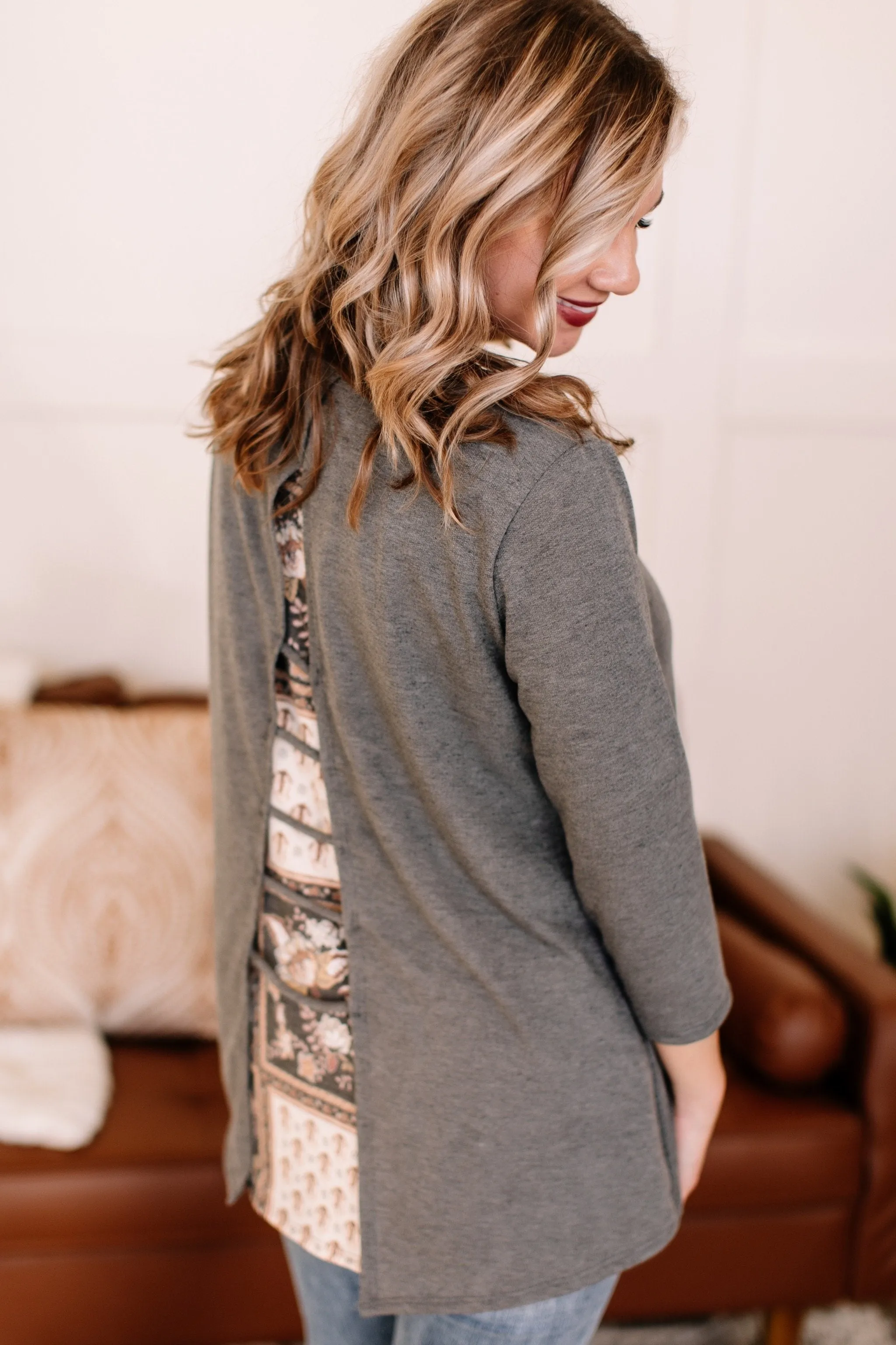 Don't Look Back Detail Top