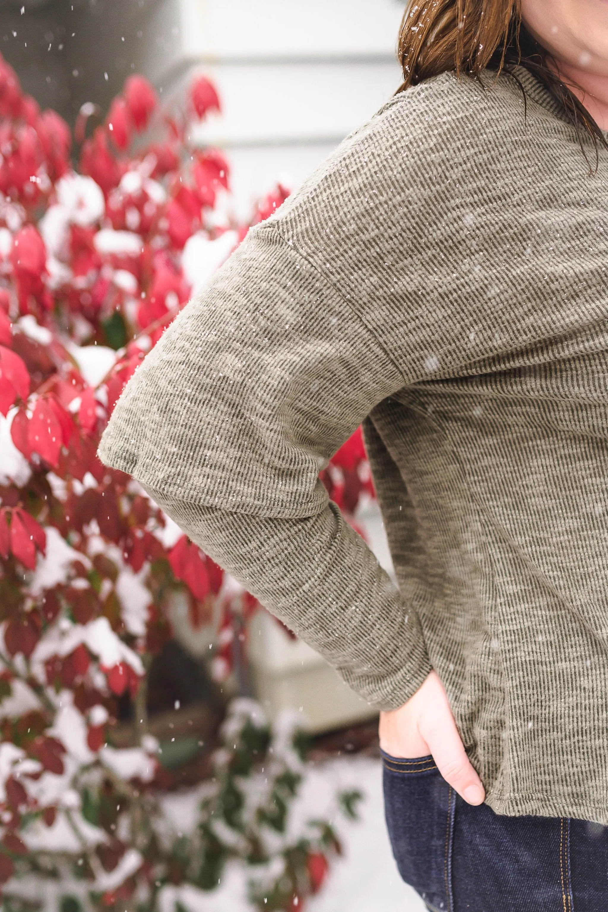 Double Vision Long Sleeve Top In Frosted Pine