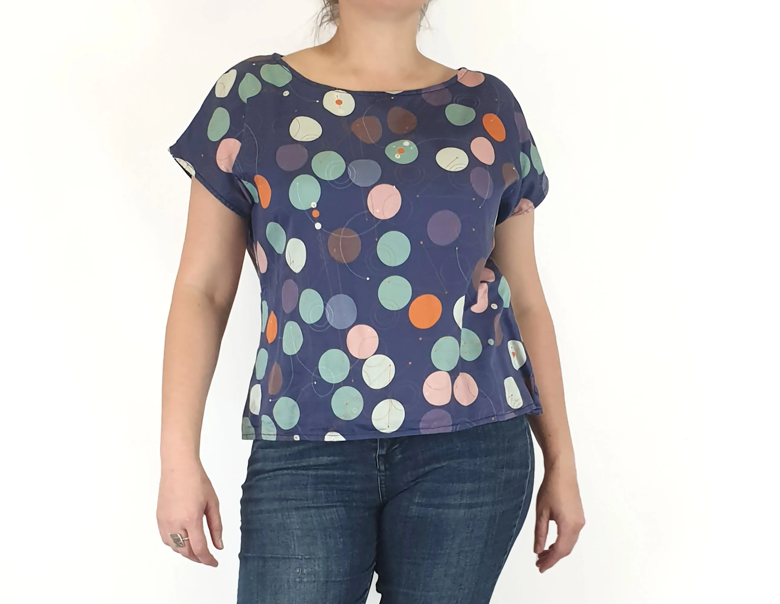 Essaye unique print top size XL