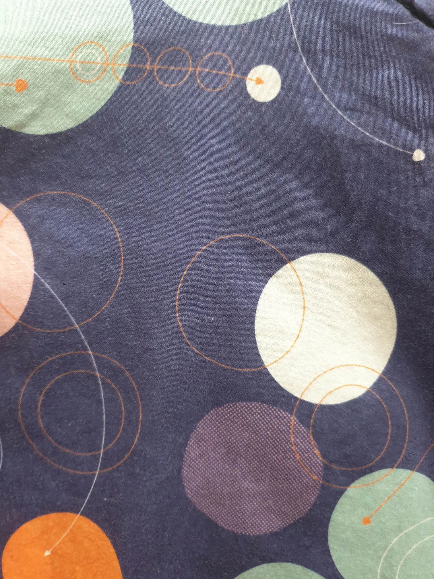 Essaye unique print top size XL