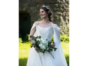 Fantasy silk wedding dress