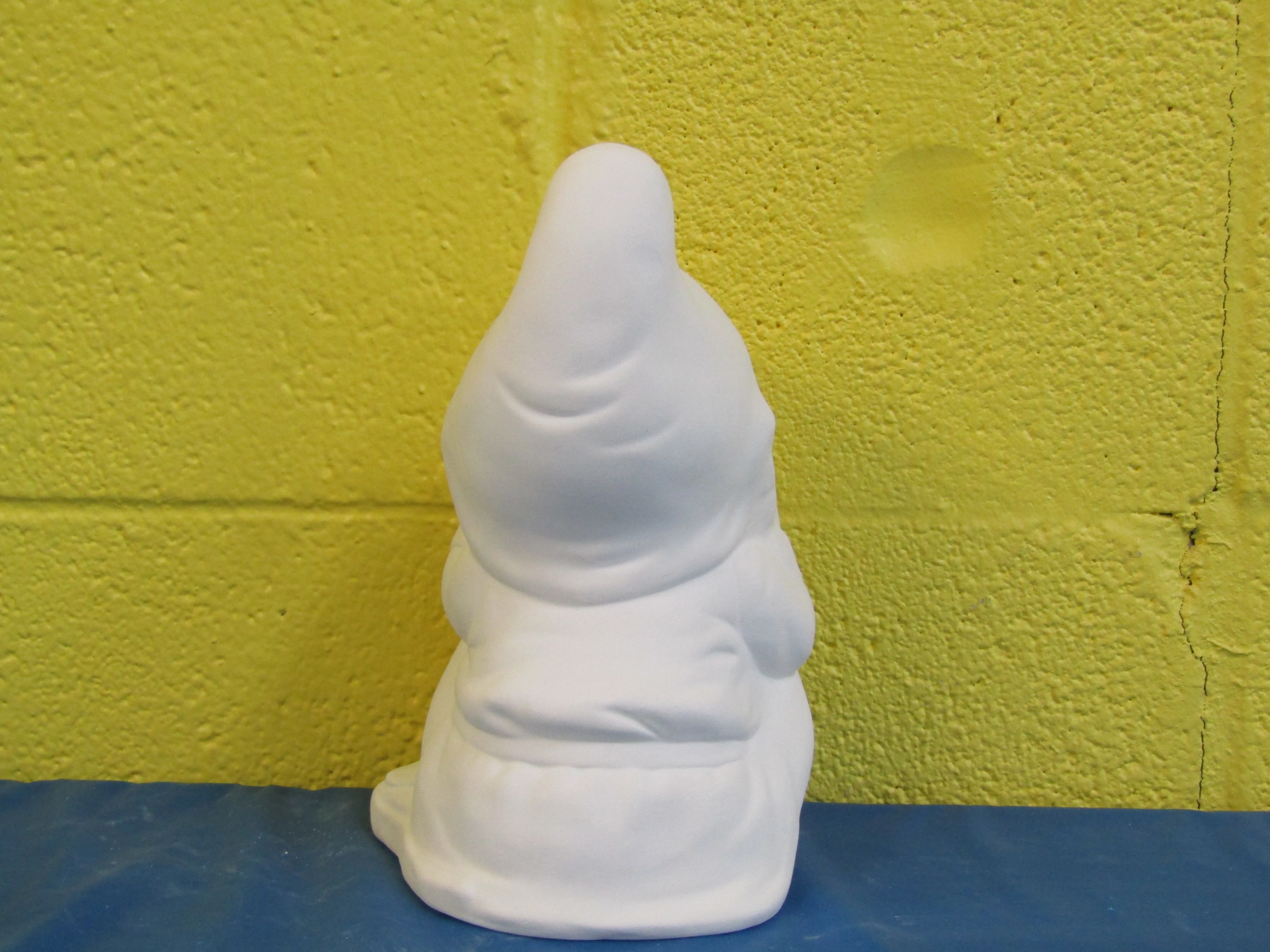 Gnome - Sitting