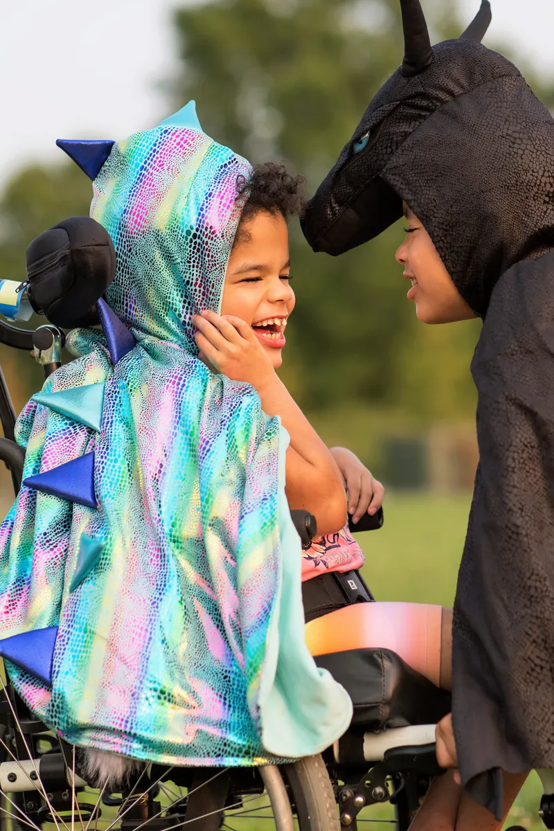 Great Pretenders Rainbow Reversible Unicorn Dragon Cape 3/4