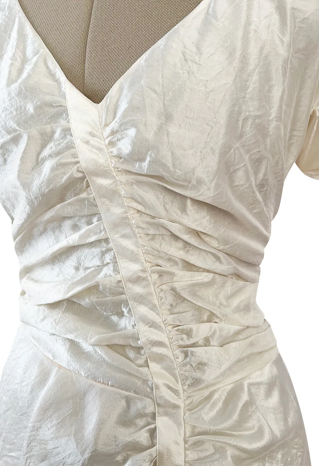 Incredible Spring 2006 Christian Dior by John Galliano Textured Ivory Silk Hourglass Dress