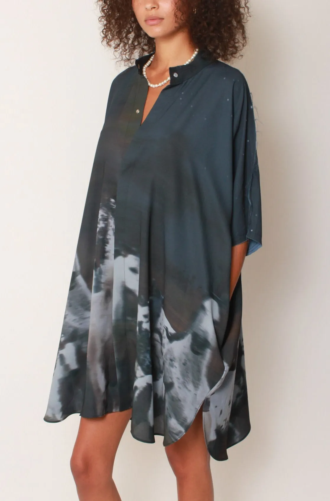 Kaftan Tunic in Midnight Wild Horses Crepe
