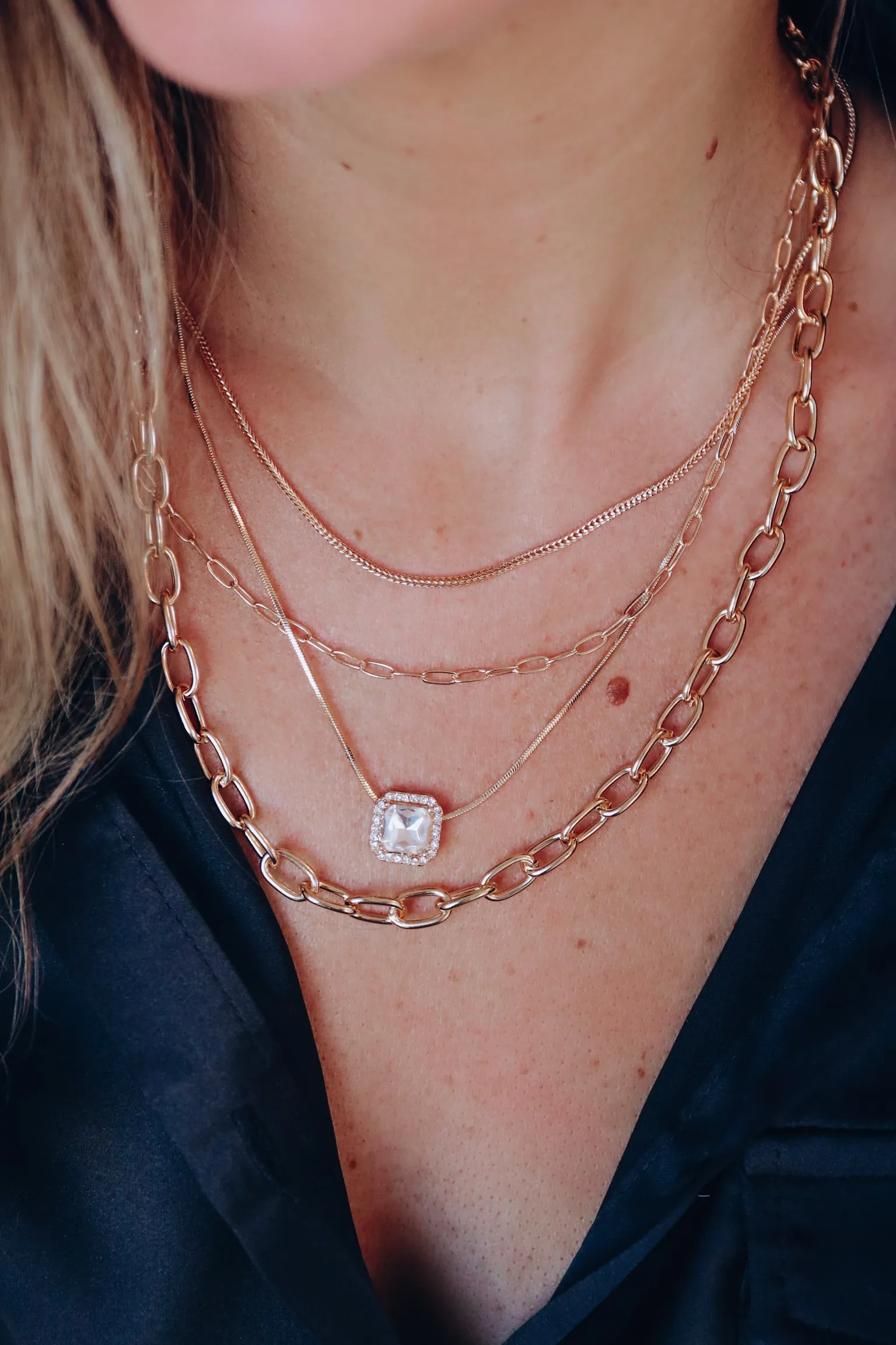 Link Up Layered Pendant Necklace - Gold