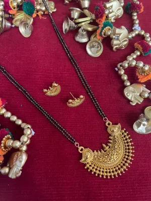 Long Mangalsutra Designs set with earrings gold mangalsutra Chandbali black beads chain