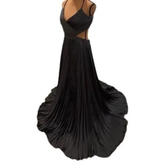 Lulus Got the Glam Black Pleated Cutout Maxi Dress in Black – Size Large