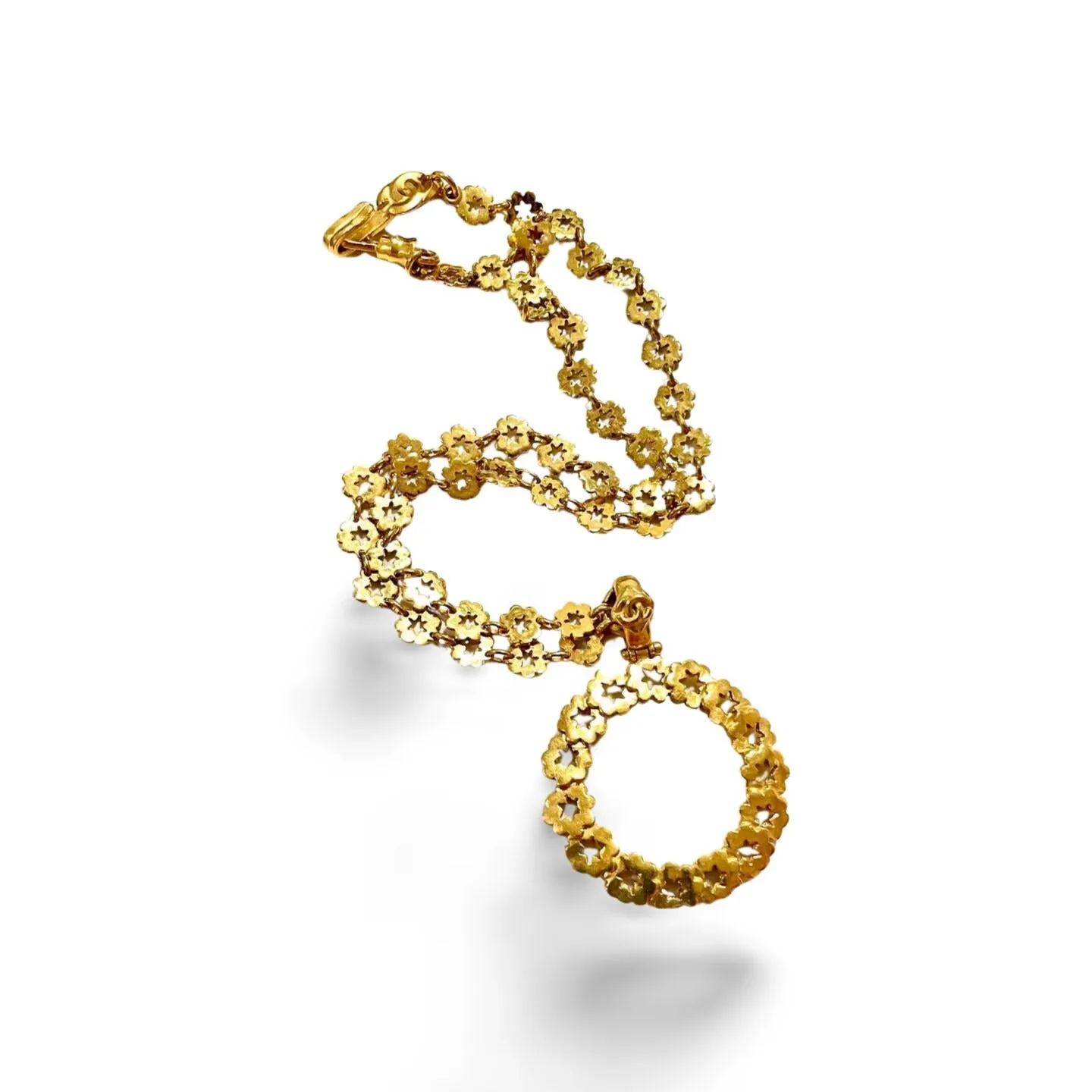 MINT. Vintage CHANEL chain necklace with flower chain and loupe pendant top. Has CC motifs.  Gorgeous masterpiece. 060123ac5