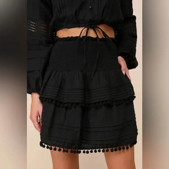 NEW w/tags (NWT) Lulus Unmistakable Black Tiered Smocked Pompom Trim Mini Skirt