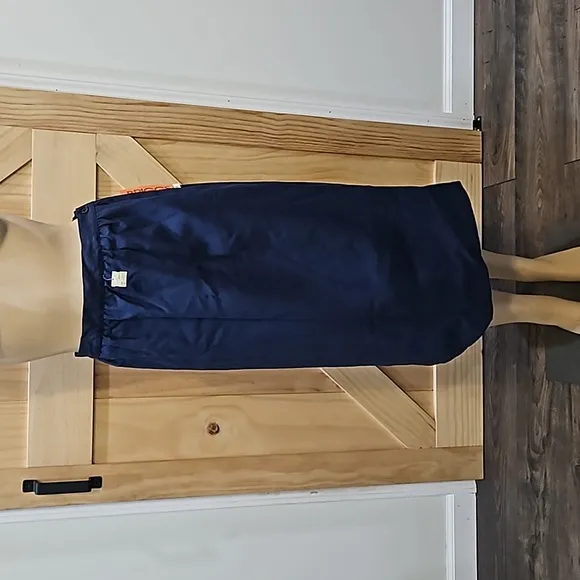 NOS | Vintage Briggs New York Navy Skirt | See Measurements