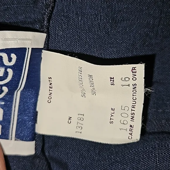 NOS | Vintage Briggs New York Navy Skirt | See Measurements
