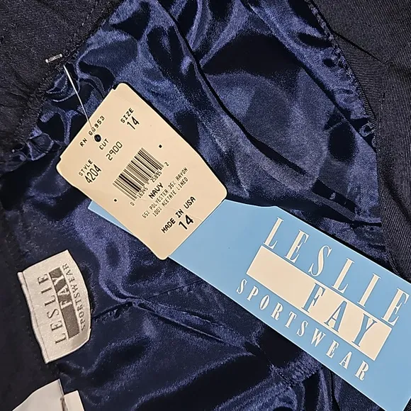 NOS | Vintage Leslie Fay Sportswear Navy Blue Union Made Skirt | See Measurments