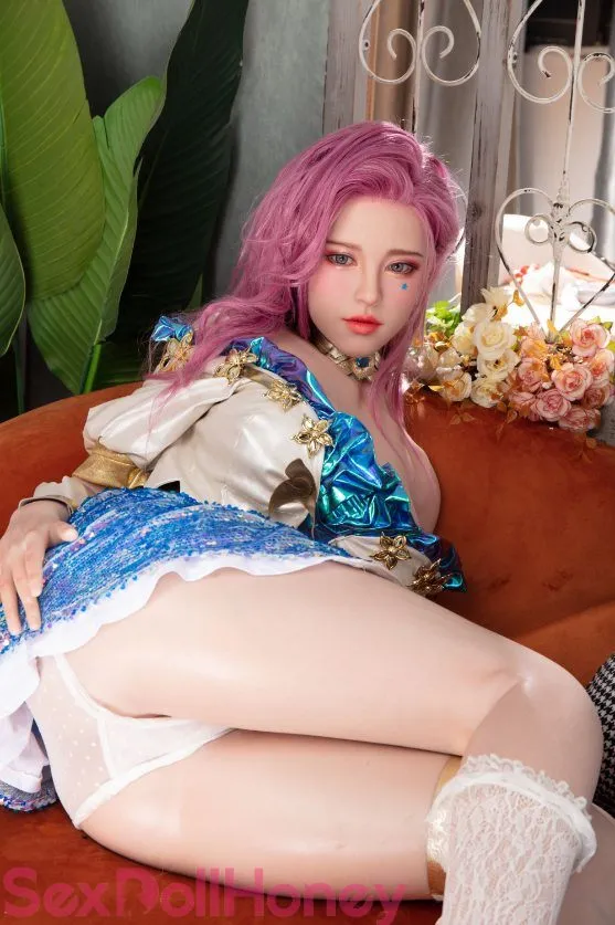 Saner 171cm/5ft 6 D-Cup Saner Silicone Head Sex Doll