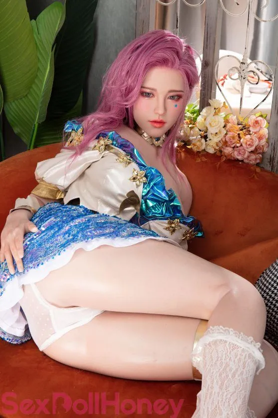 Saner 171cm/5ft 6 D-Cup Saner Silicone Head Sex Doll