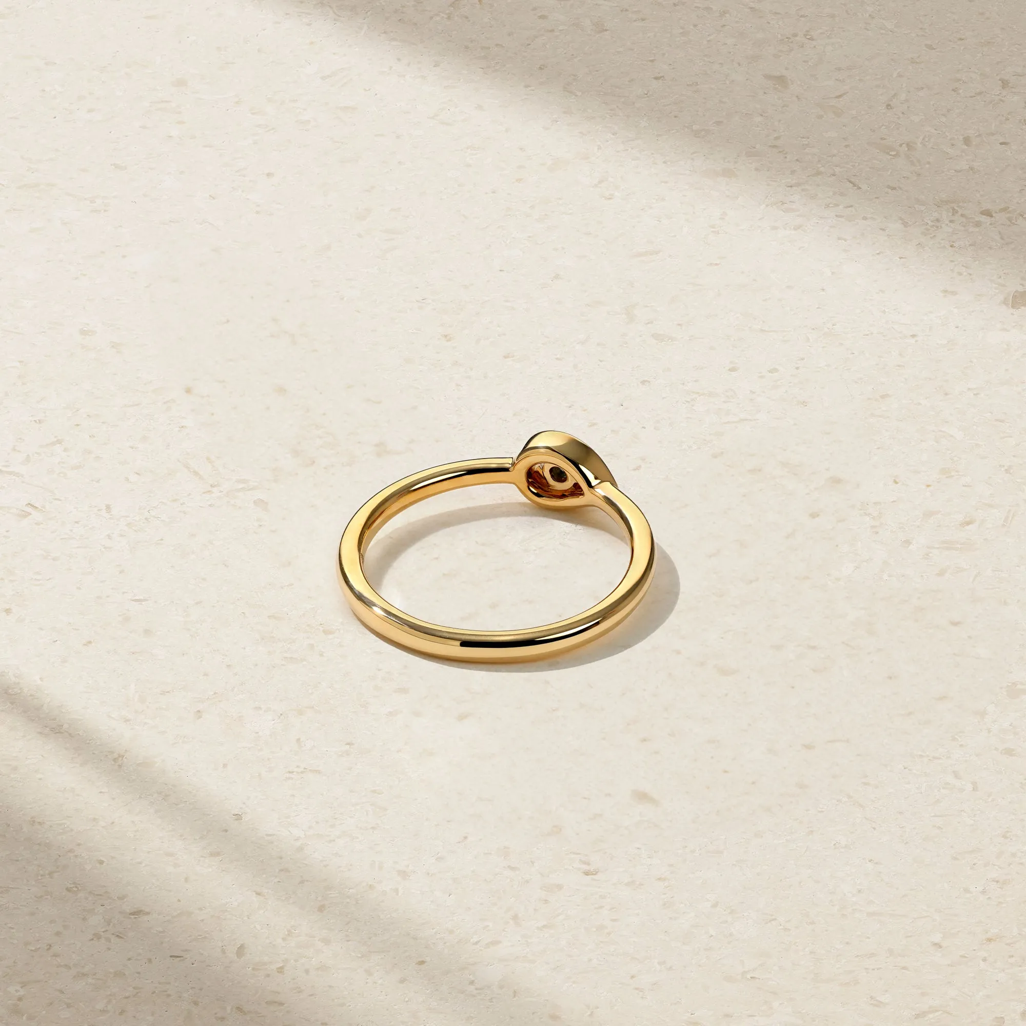 Single Dewdrop Alexandrite Ring