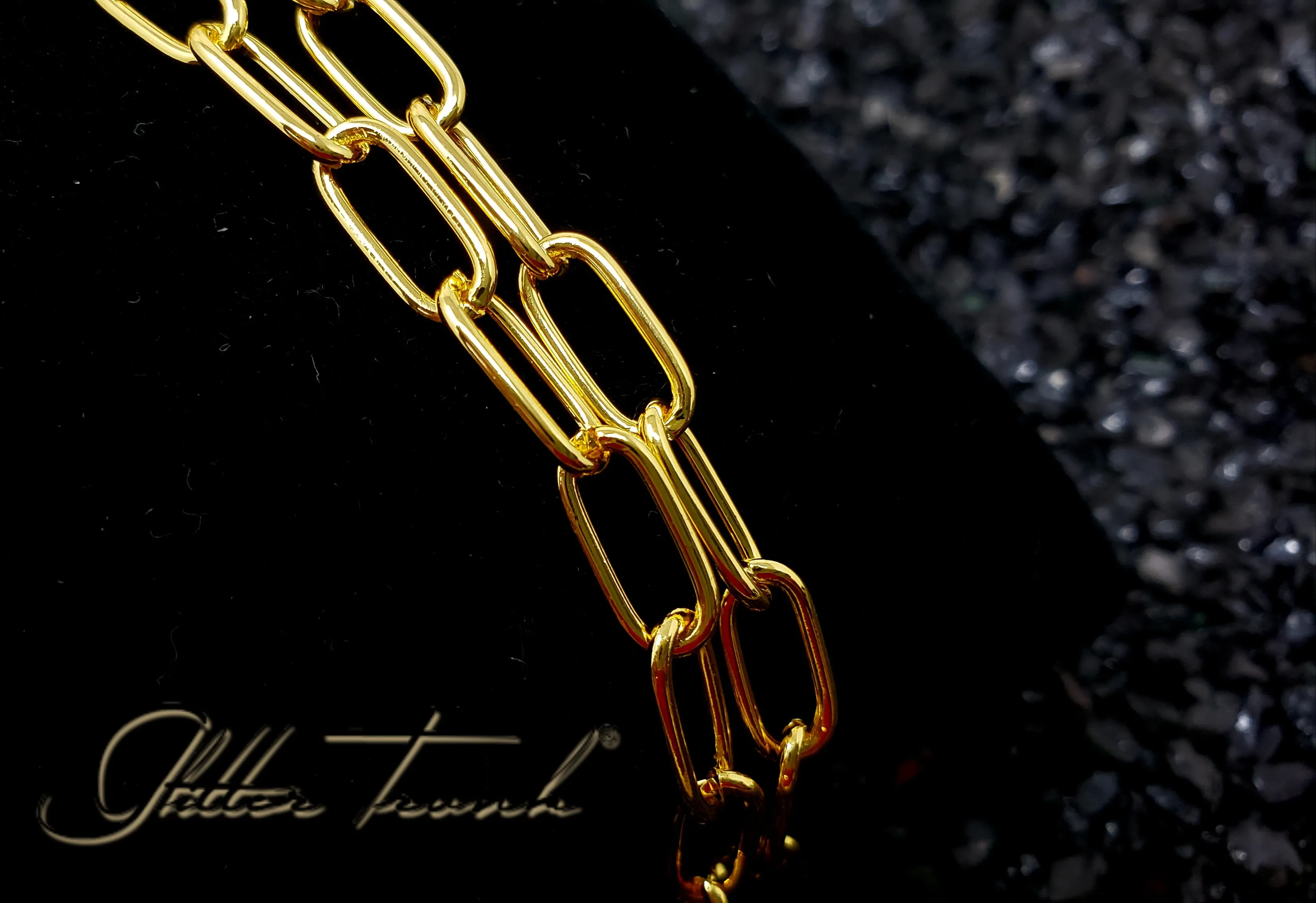 Sony Clip Chains