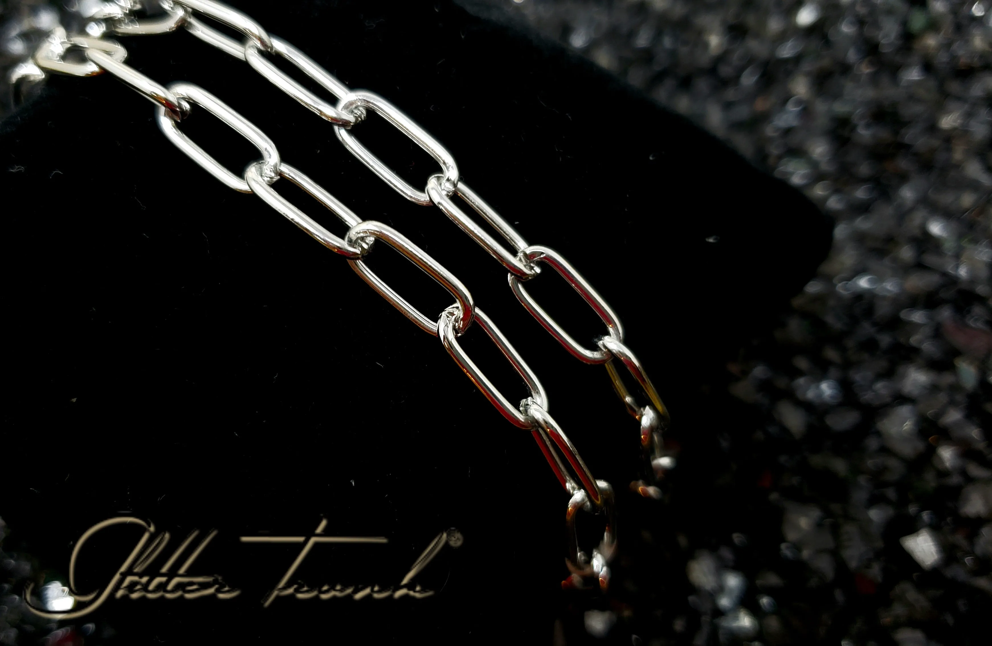 Sony Clip Chains