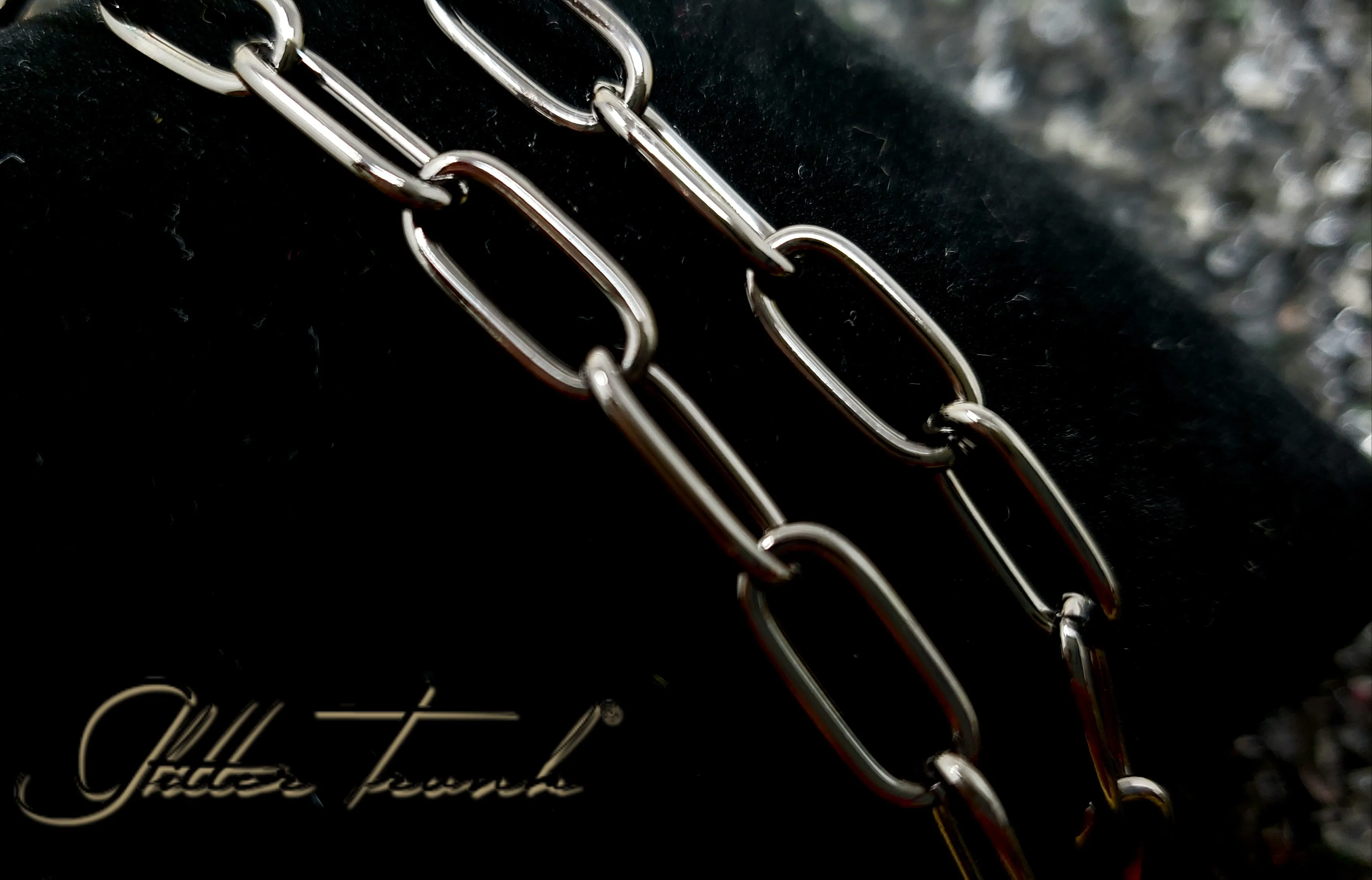 Sony Clip Chains