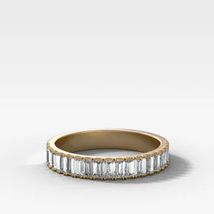 Straight Edge Baguette Diamond Wedding Band