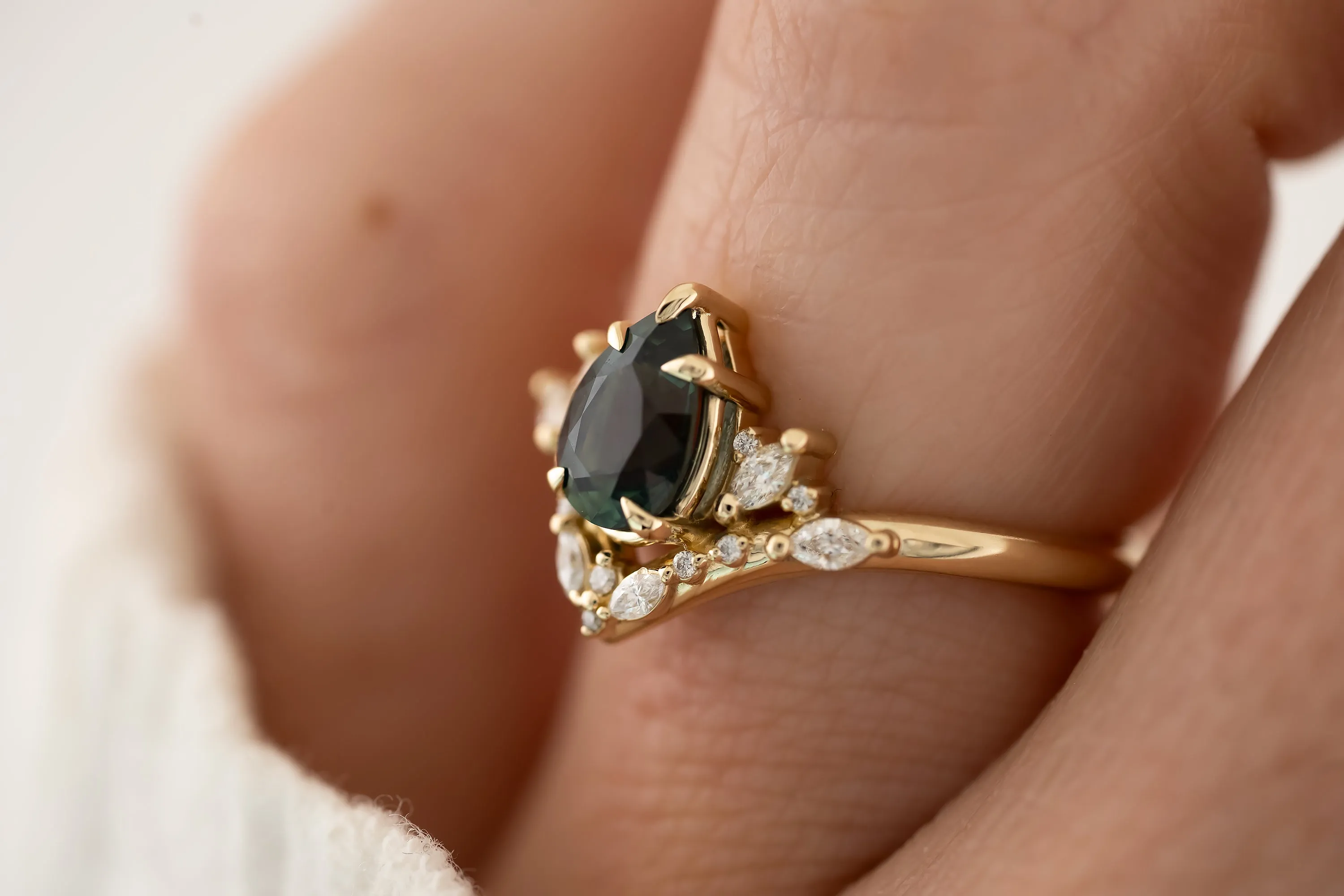 The Aurora - 1.33 CT Pear Teal Sapphire Ring