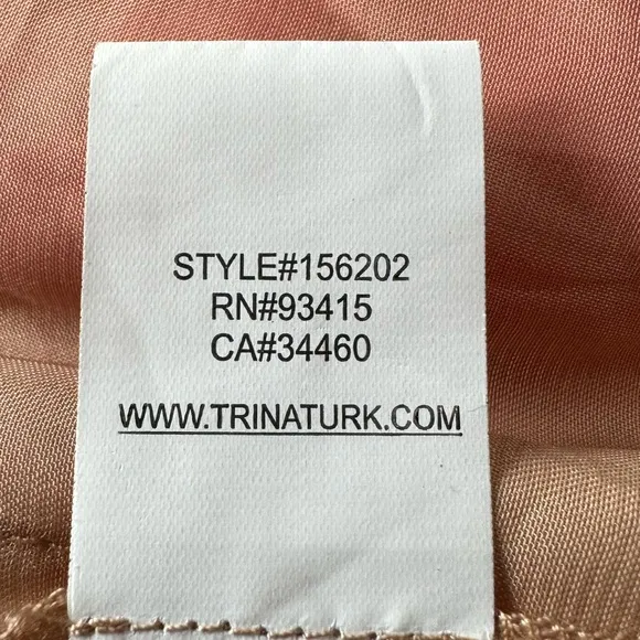 Trina Turk Bretta Pink‎ Lace Skirt Sz 6