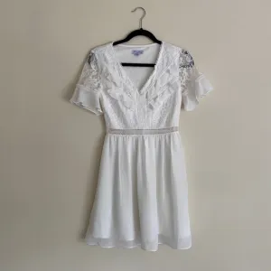 Two Sisters The Label Tilly White Mini Lace Dress US 2 XS