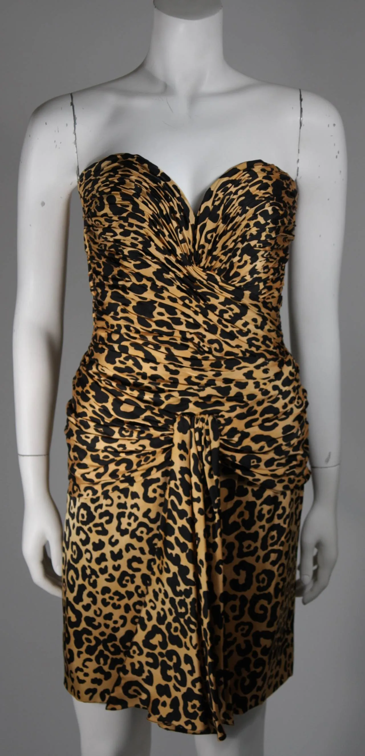 VICKY TIEL Silk Animal Print Bustier Dress with Capelet Size Small