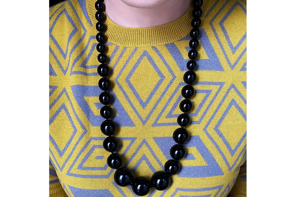 Victorian Whitby Jet Bead Necklace