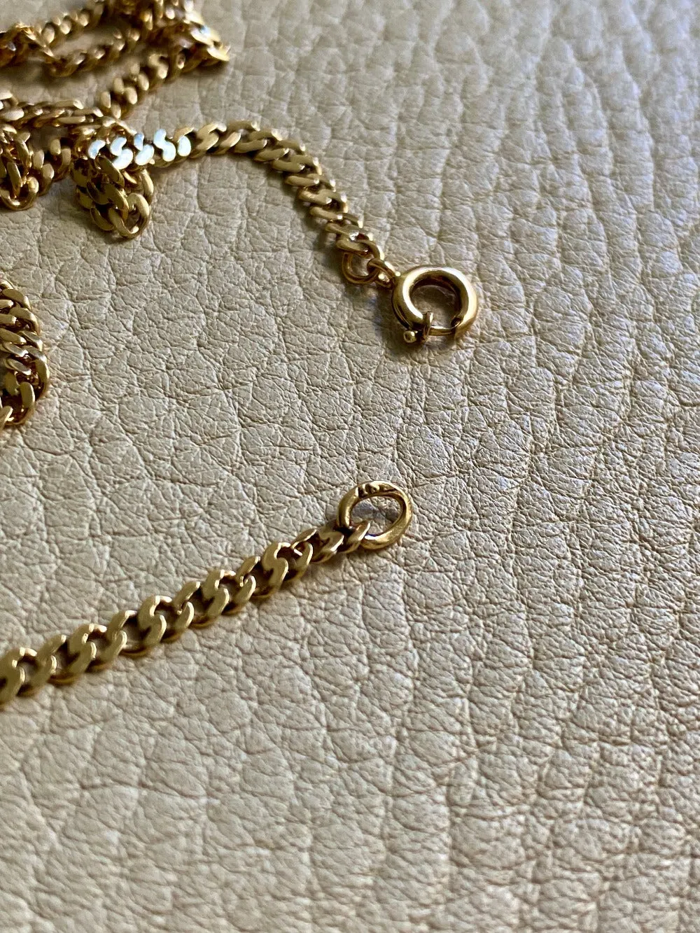 Vintage 18k gold pressed curb link necklace - 17.7 inch length