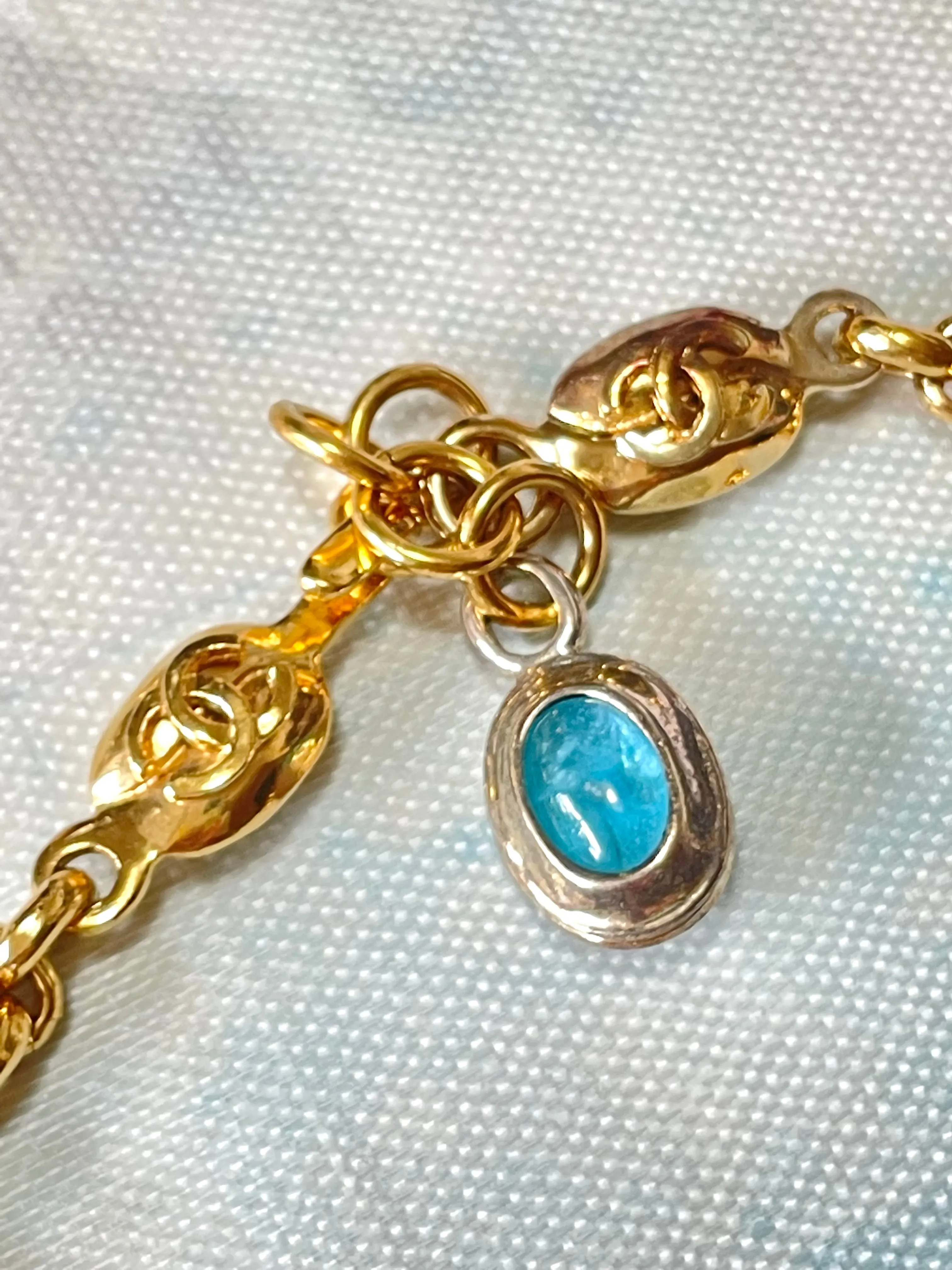 Vintage CHANEL statement necklace with gripoix blue stone and CC mark top. Double chain necklace. 0407282