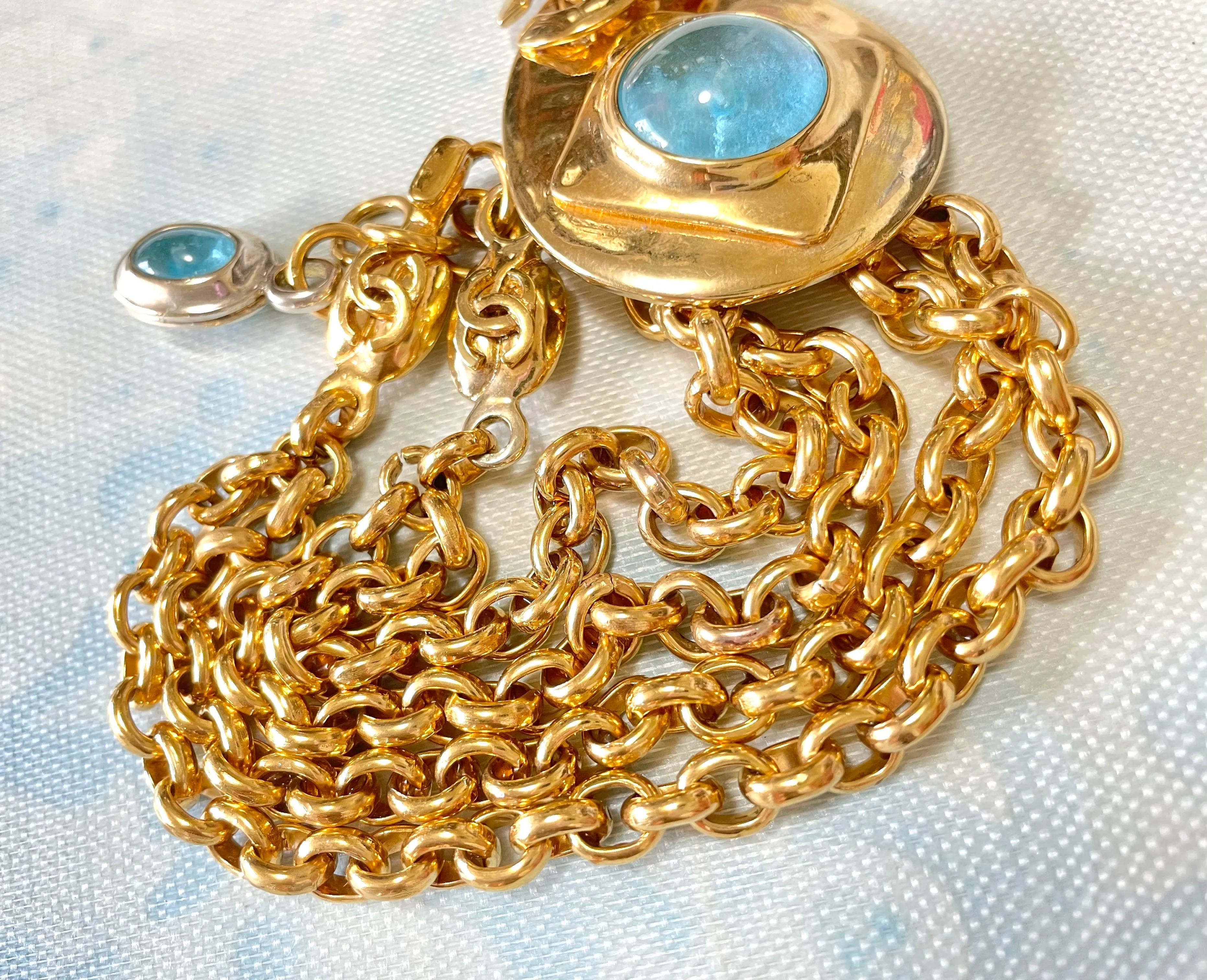 Vintage CHANEL statement necklace with gripoix blue stone and CC mark top. Double chain necklace. 0407282