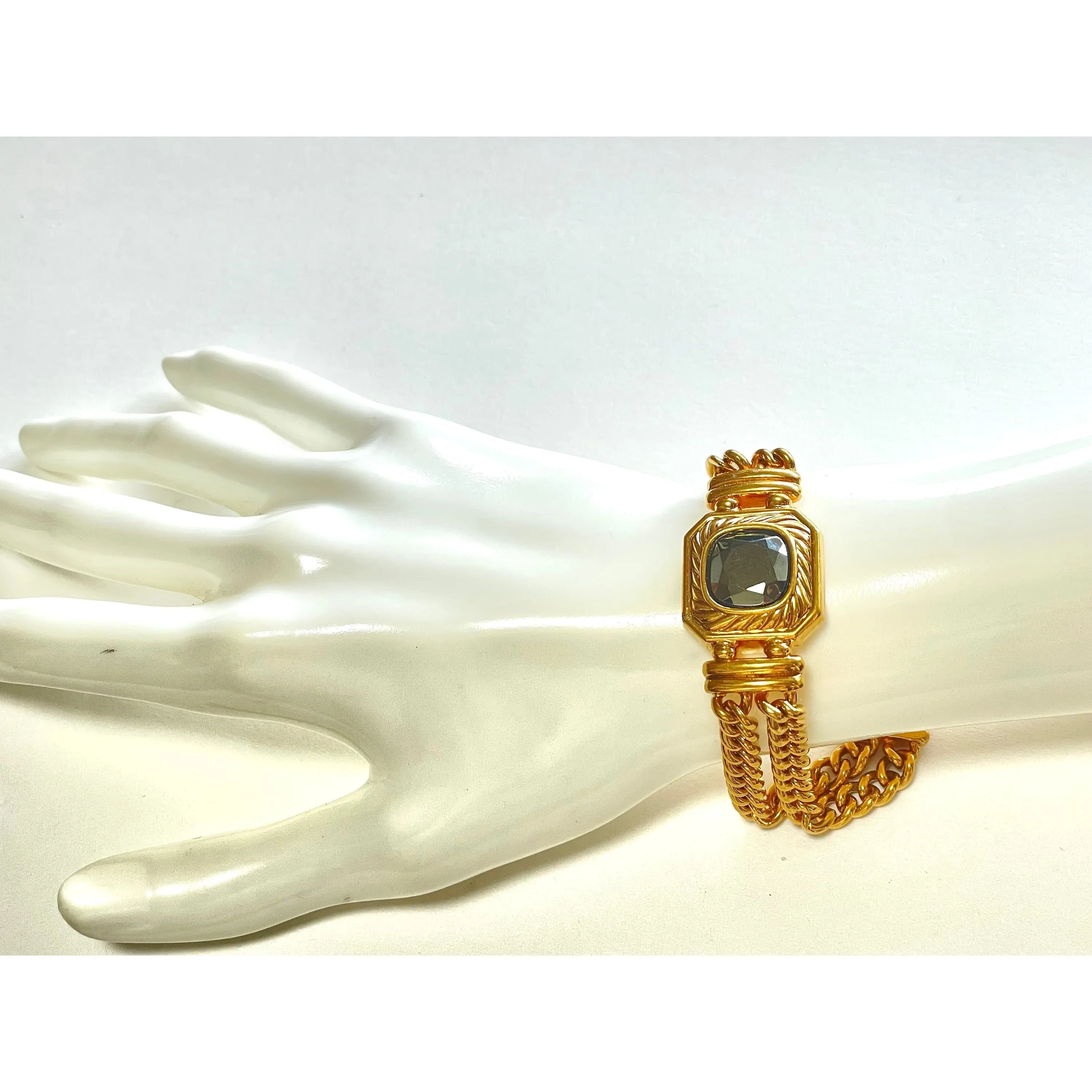 Vintage Lanvin double golden chain bracelet with gunmetallic glass stone. Made in Germany. 060326ac
