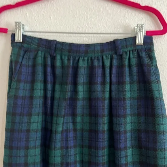 Vintage Leslie Fay Size 8 Blue Green School Girl Plaid Lined Wool Blend Skirt