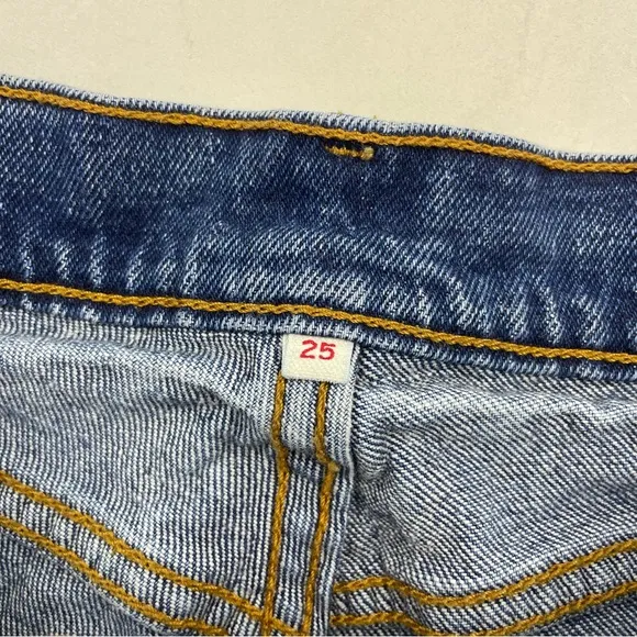Vintage Levi’s High Waist Wedgie Jean Shorts