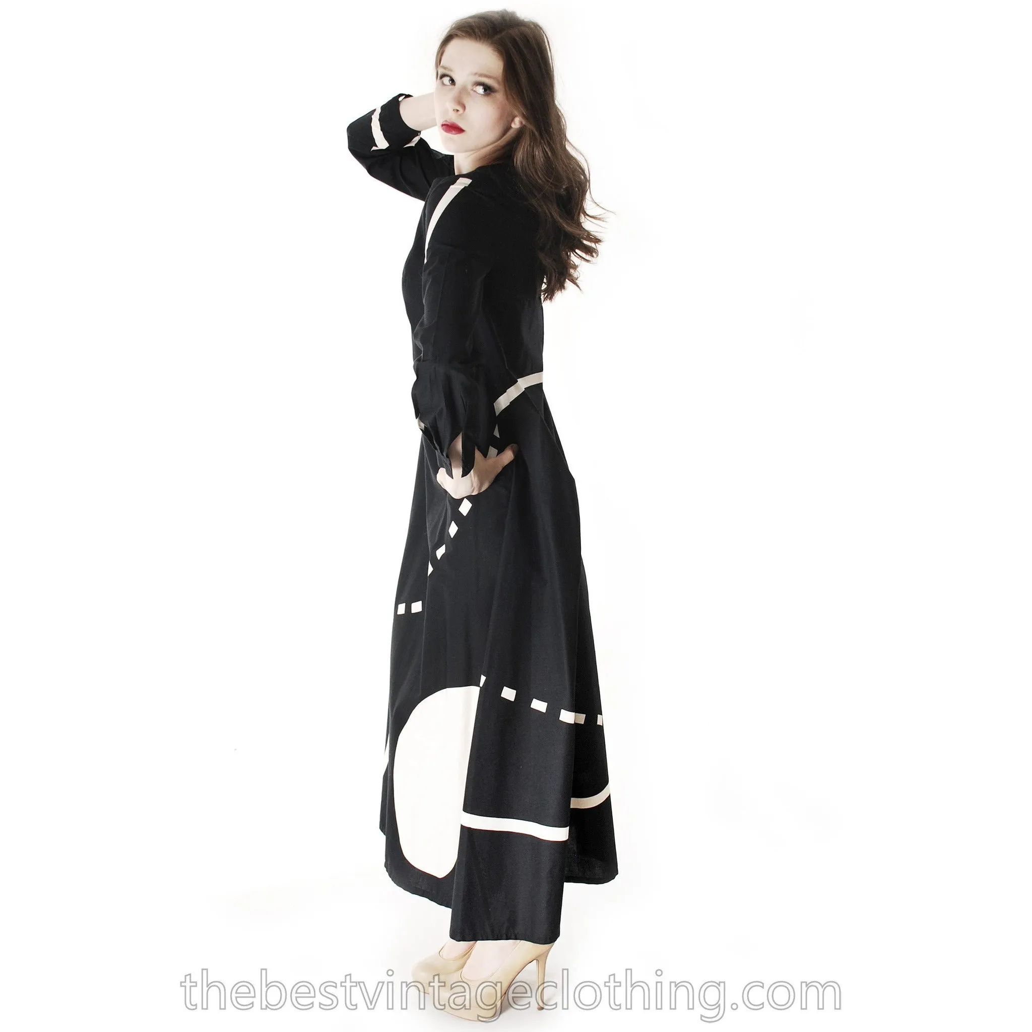 Vintage Marimekko| Pentti Rinta | Maxi Dress Bold Print 1976  Black & White Cotton Sz 34/6