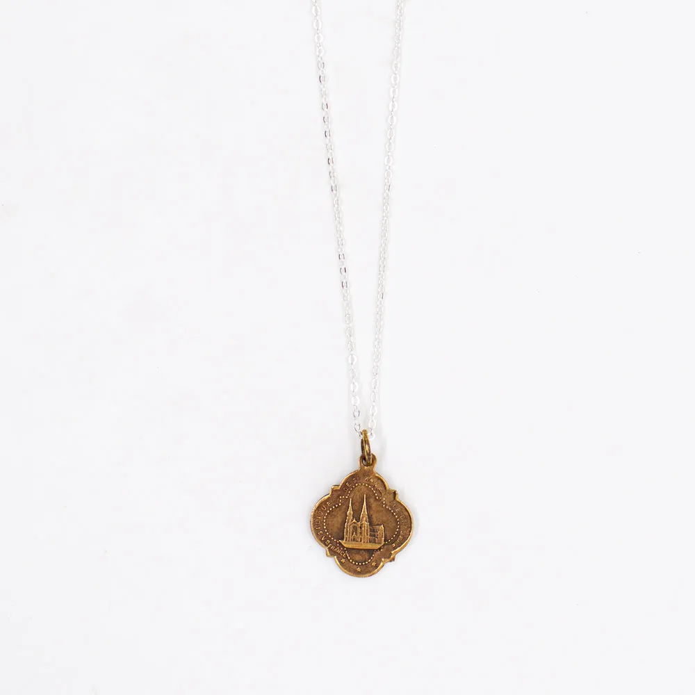 Vintage Saint Medal Saint Anne De Beaupre v199