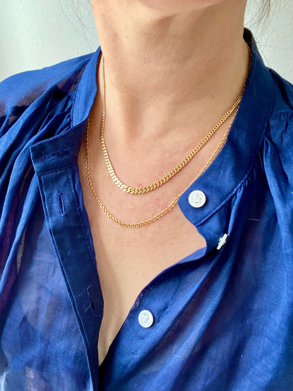 Vintage Swedish 18k gold graduated curb link necklace - 17.25 inch length