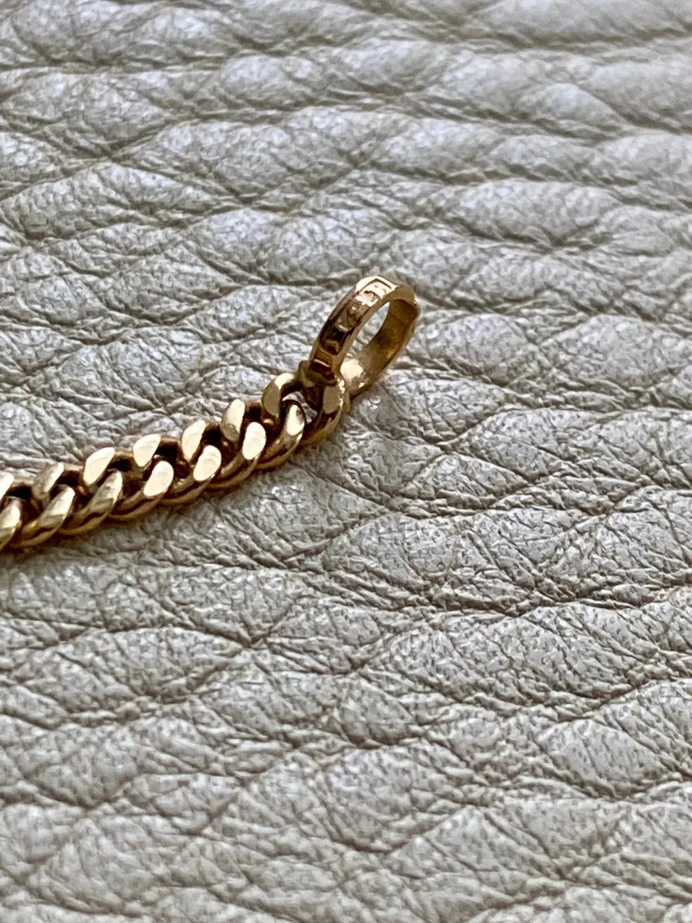 Vintage Swedish 18k gold graduated curb link necklace - 17.25 inch length