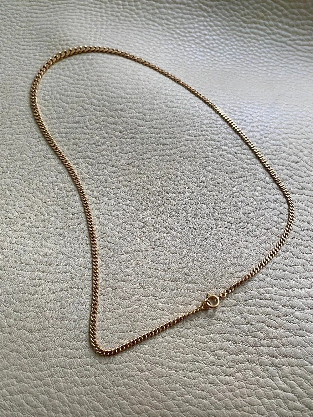 Vintage Swedish 18k gold graduated curb link necklace - 17.25 inch length