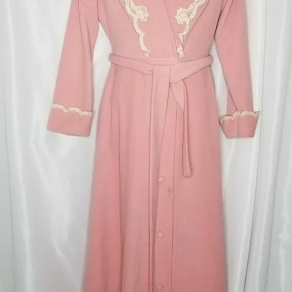Vintage Vanity Fair Long Velour Robe Size 14 Rose